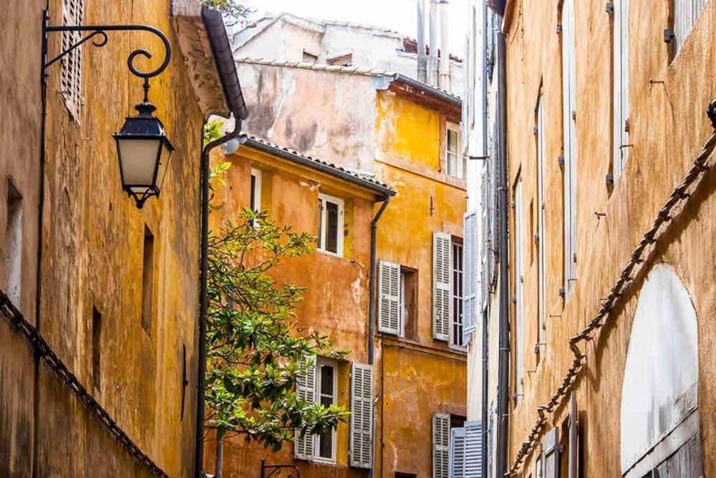 Studio Au Coeur D'Aix Avec Balcon Et Parking Aix-en-Provence Extérieur photo